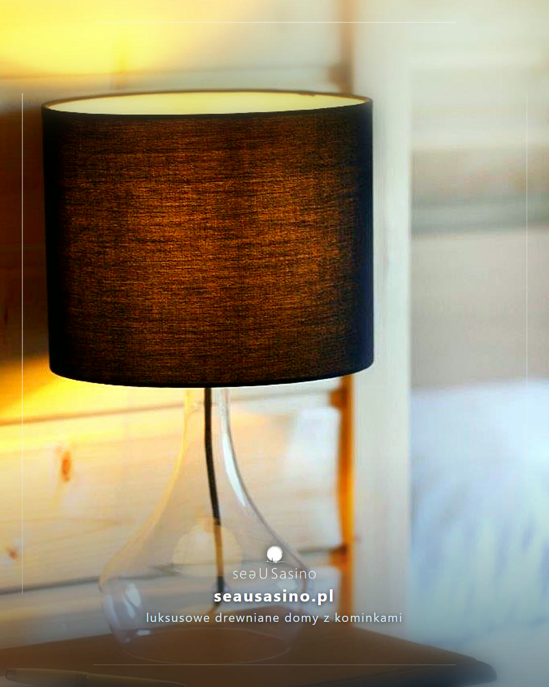 Lampa stolowa z czarnym abazurem — Sasino, SeaUSasino